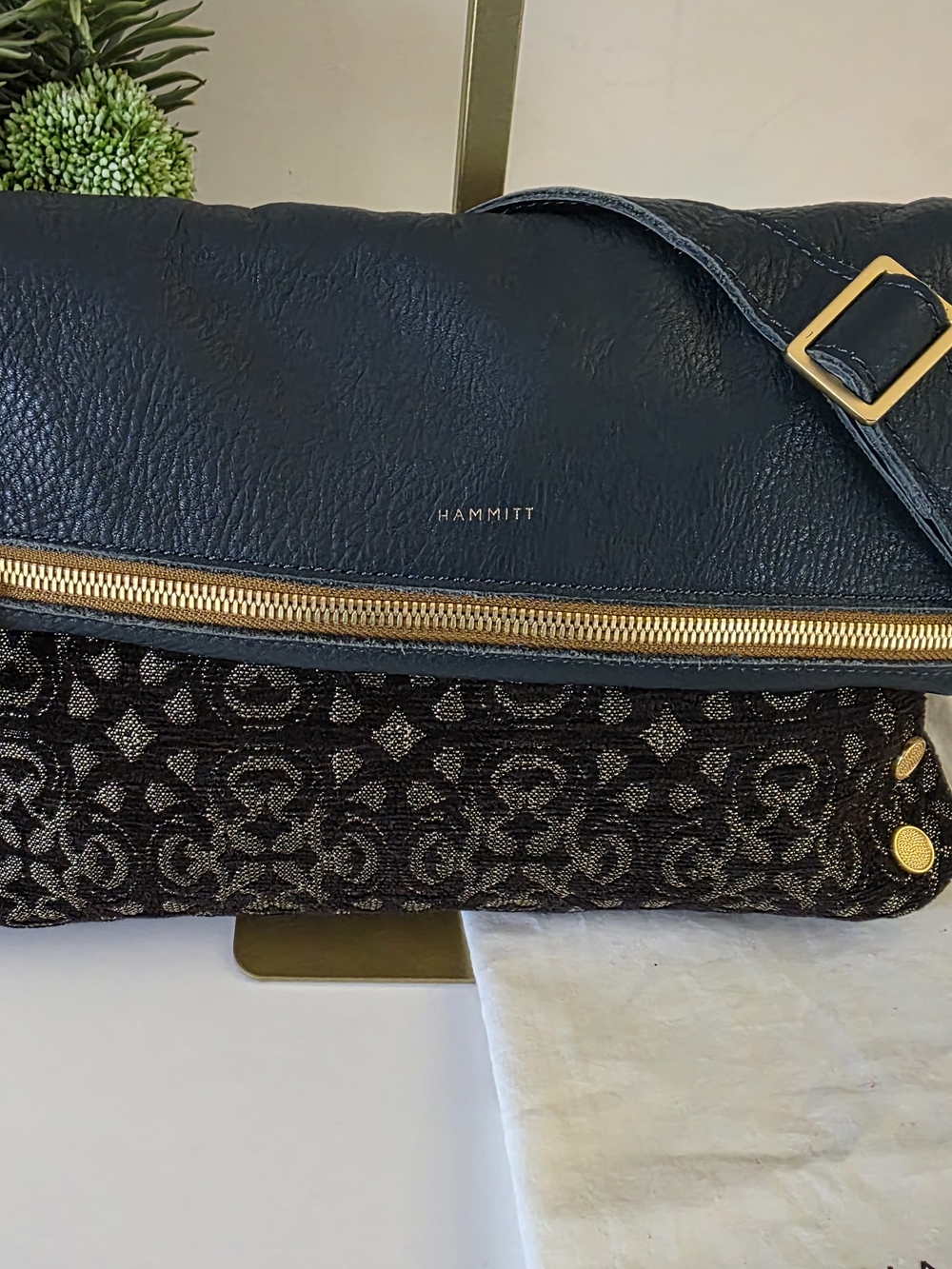 Hammitt VIP Large Antique Atelier Studded Leather Crossbody Special Edition - Picture 3 of 16